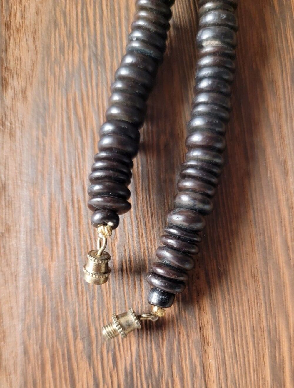 Vintage Hand Carved African Zebra Necklace Black Wood Bead White Shell Tribal - Picture 4 of 4